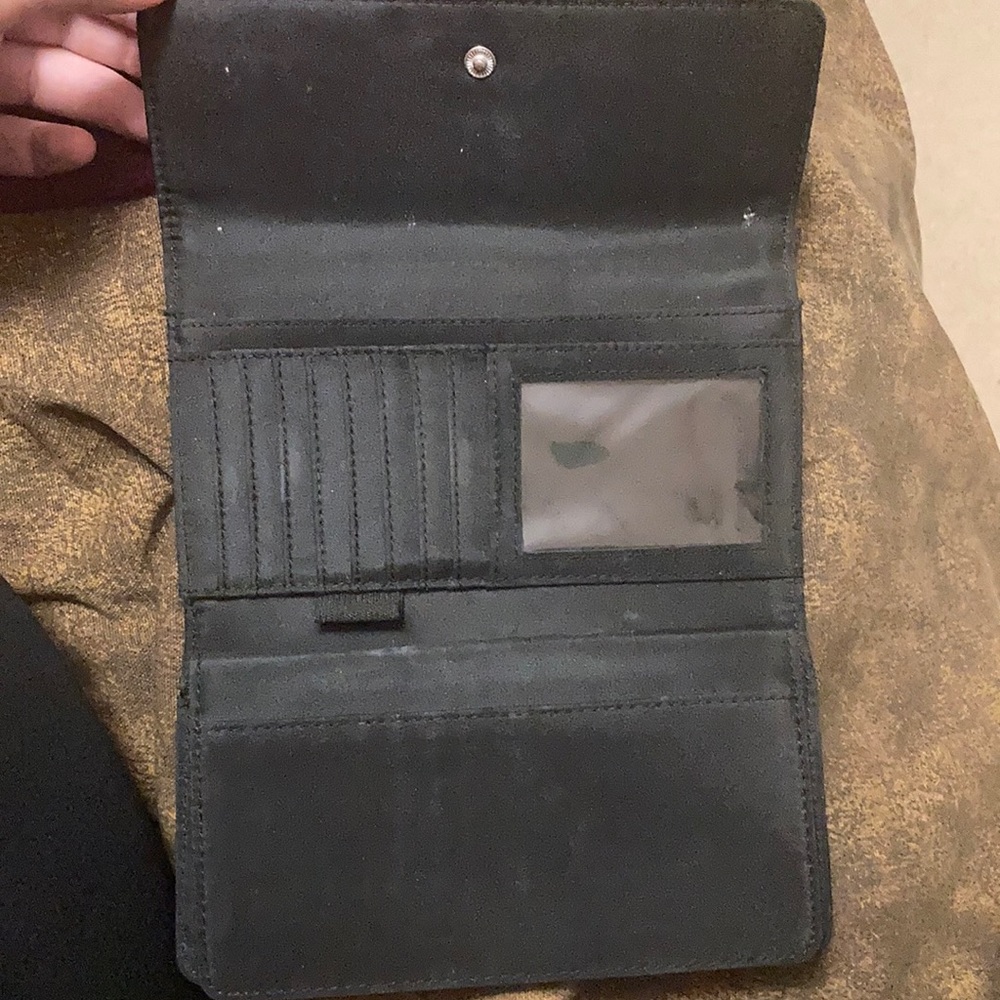 Wallet - Picture 2 of 5